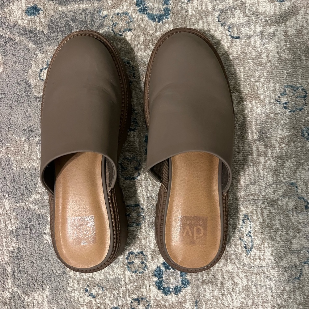 DV by Dolce Vita Tan Leather Mules